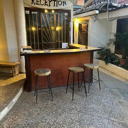 טמארינדו Pura Vida Hostel מראה חיצוני תמונה