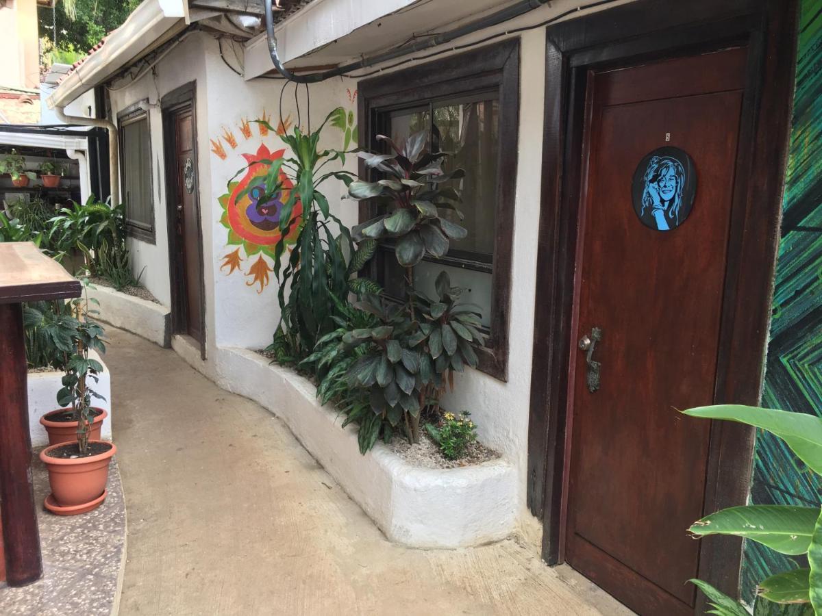 טמארינדו Pura Vida Hostel מראה חיצוני תמונה