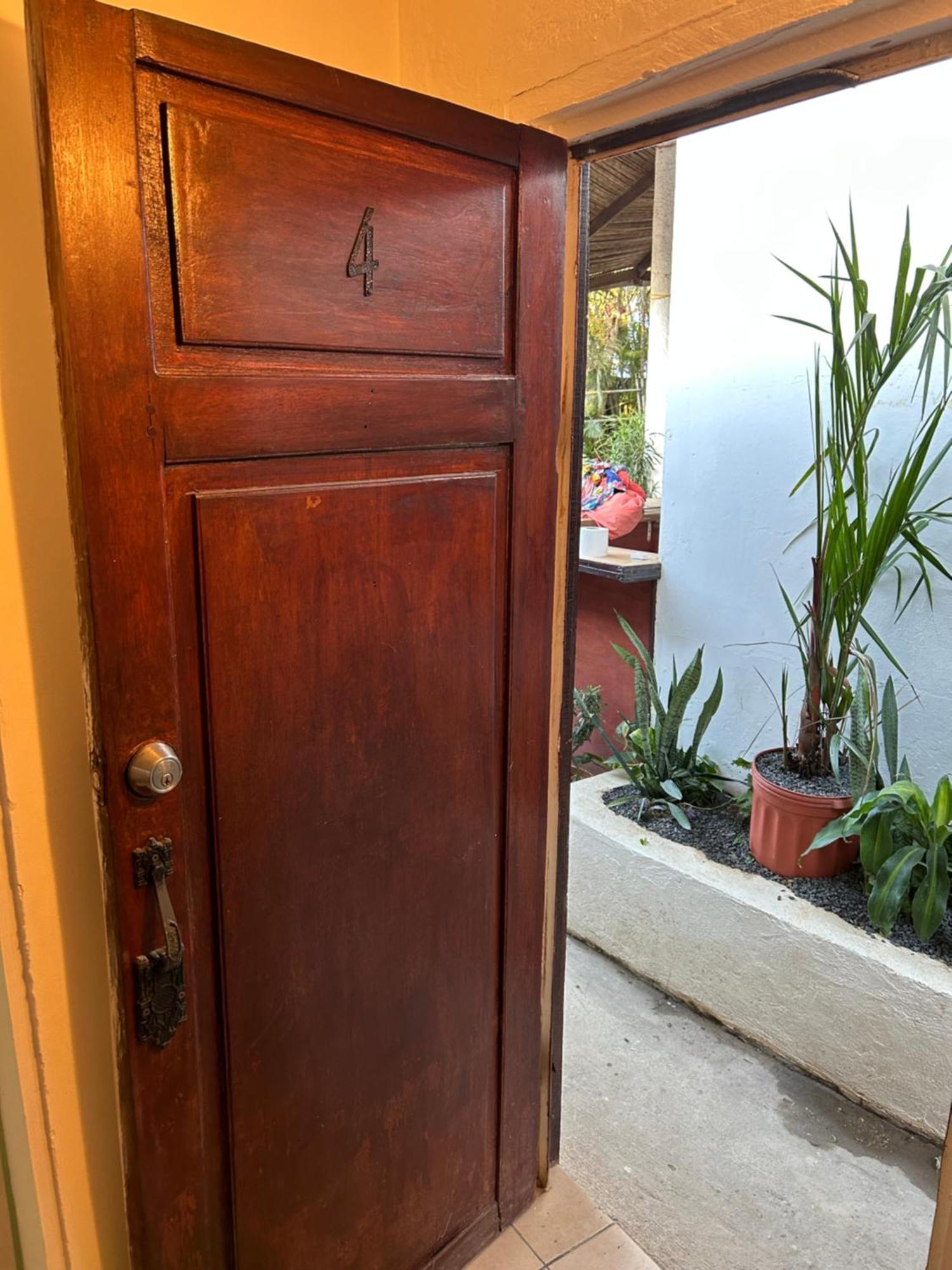טמארינדו Pura Vida Hostel מראה חיצוני תמונה